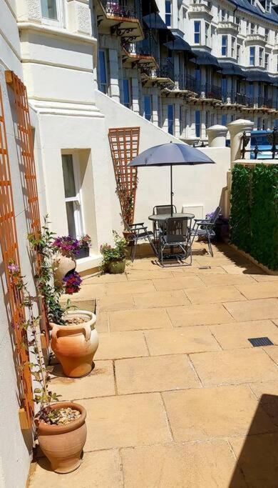 Beautifully Appointed, Period Seaside Apartment Folkestone Exterior photo